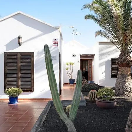 Holiday home Palmeras